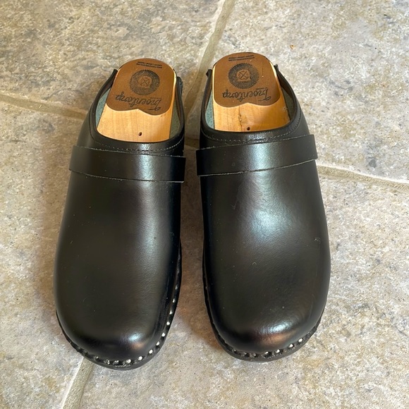 Troentorp Shoes - Swedish Troentorp Clogs